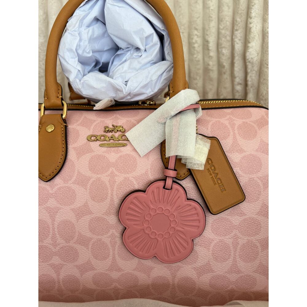 Coach Powder Pink Large Rowan NWT - Picture 3 of 11